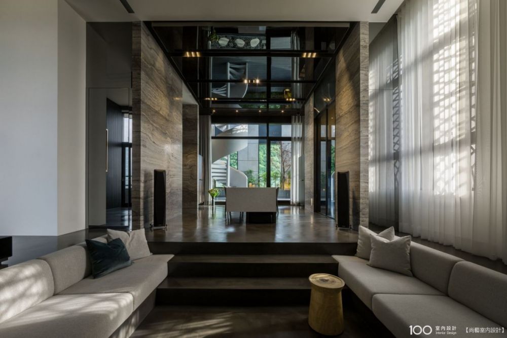 地板下沉，原來大師用這招塑造空間感