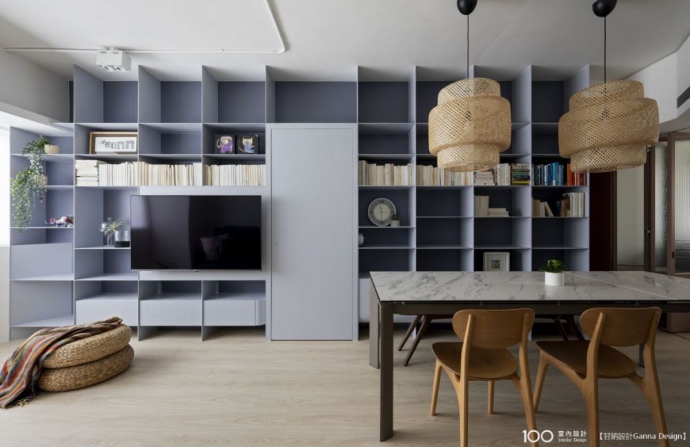 圖片由甘納設計Ganna Design提供,看看這個作品的其它部分。