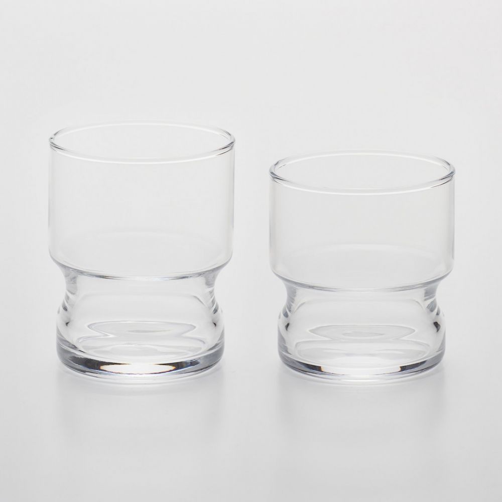 碳酸玻璃可堆疊杯提供不同的尺寸，方便顧客依據需求購買。.jpg