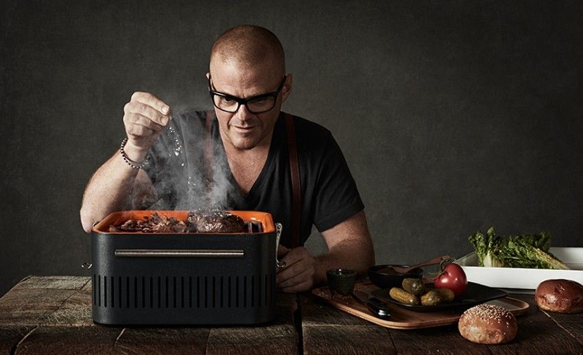 澳洲 everdure CUBE 便攜式炭焙燒烤 ，與英國名廚赫斯頓・布魯門索聯名開發.jpg