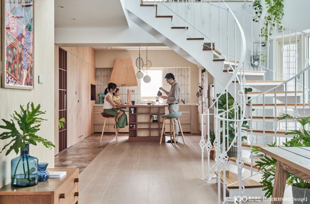 拆除隔間讓家更寬敞通透,專屬一家三口的日光小屋