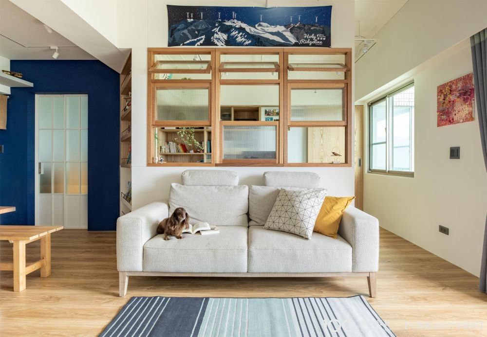 多了木門窗，家中質感大升級