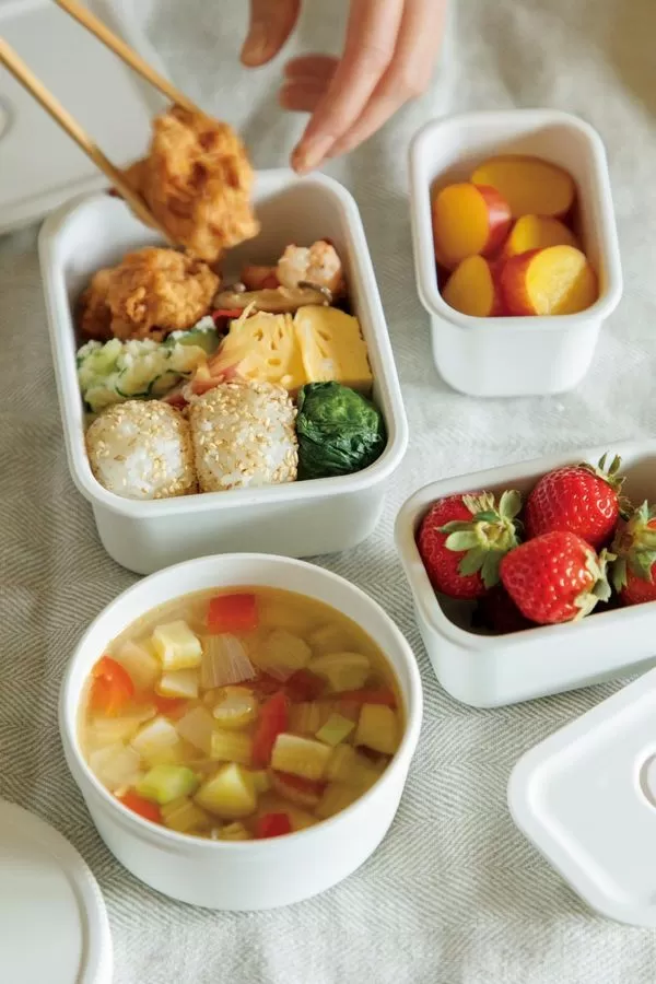 ▲聚丙烯密閉式便當盒,99-159元,可根據份量的不同挑選適合的尺寸。