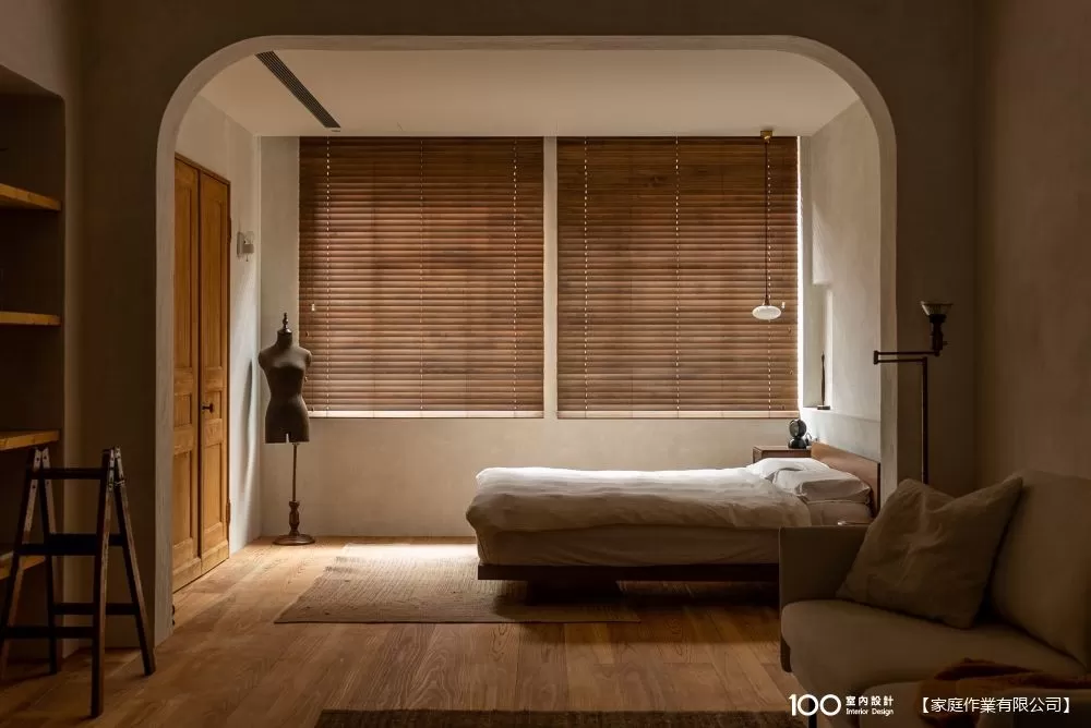 ▲木百葉可依使用時段與需求調整進光多寡。