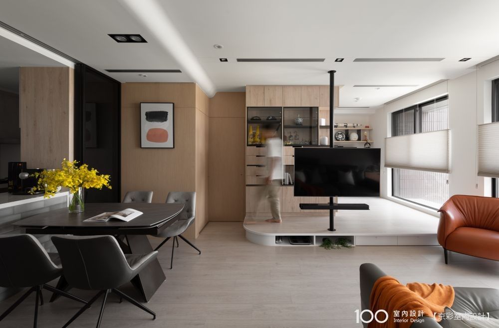 電視不靠牆,炸出極致機能!這樣規劃動線收納都放大