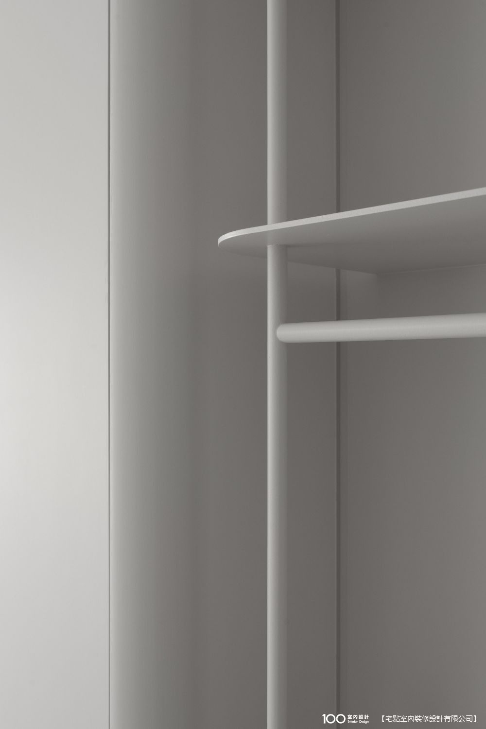 ▲汙衣區的鐵件添入了細緻的圓弧元素。