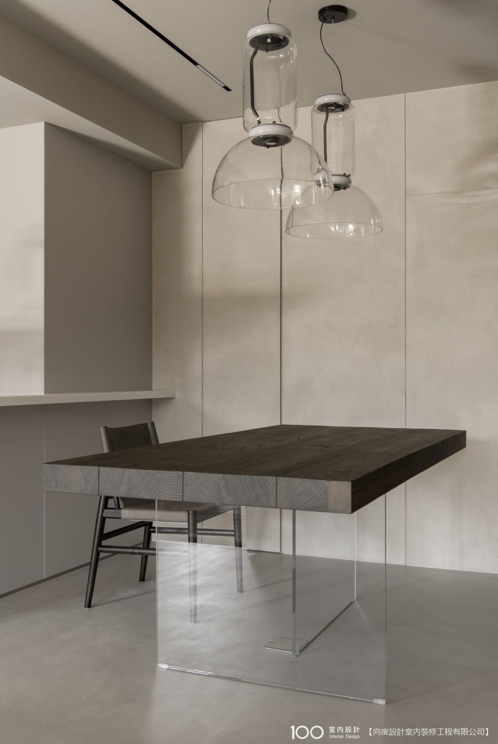 ▲局部玻璃材質的家具軟件創造清透視覺。