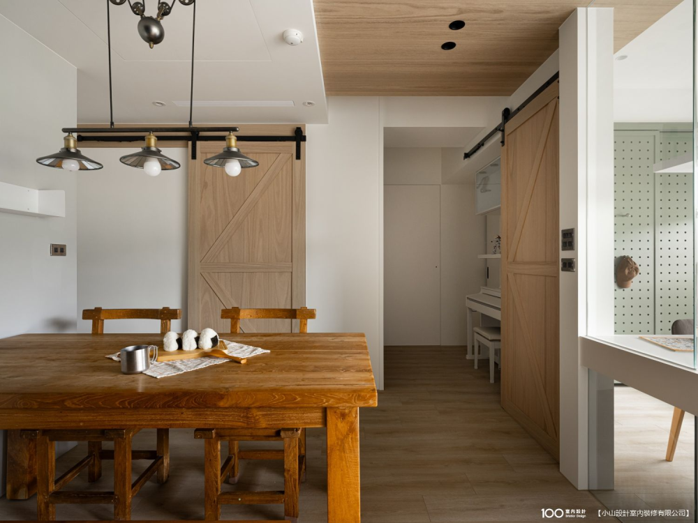 榖倉門過時了嗎？2025榖倉門風格搭配×安裝x價格X設計案例必看