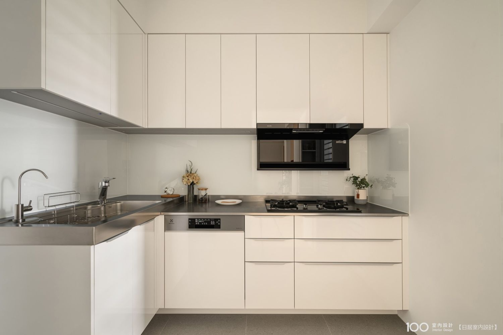 廚房這樣規劃最順手!廚具形式、尺寸與收納細節完整指南