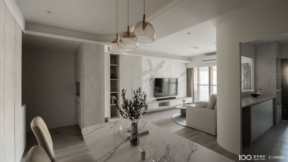 35年舊屋悄然改寫,用低彩流光打造23坪現代居所