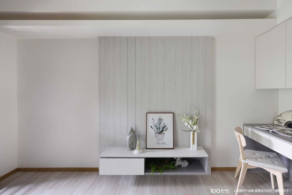 看似極簡卻機能爆棚！這間15坪小宅隱藏的收納術，連親友都來朝聖