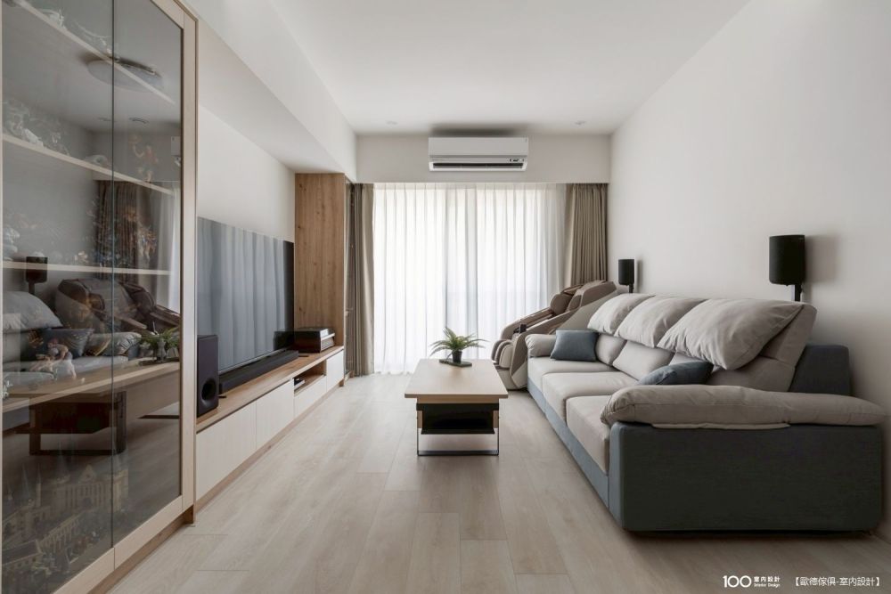 麻醉科醫師 28 坪綠建材單身宅｜無限等待到完美開箱，收藏展示、彈性書房一次滿足！