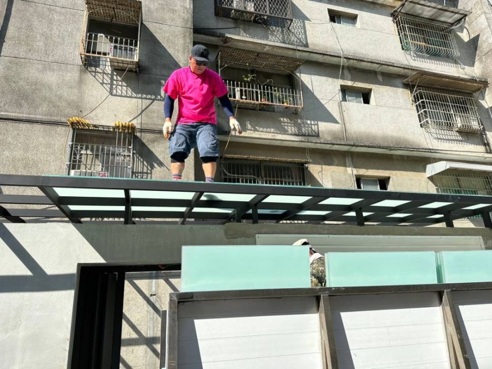 門窗工程