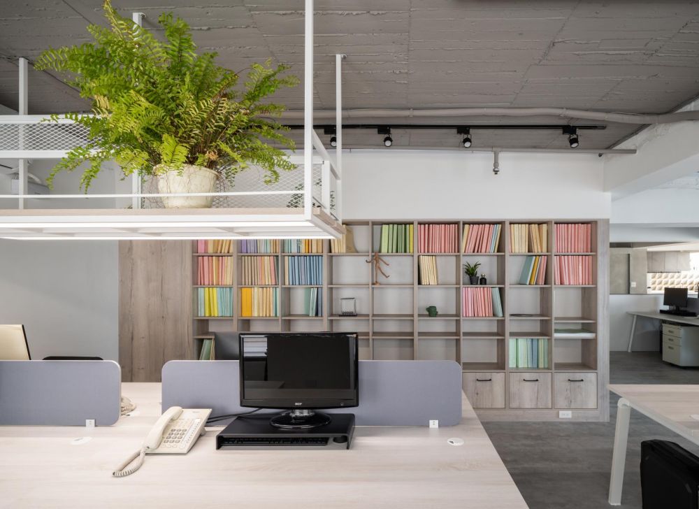 仲欽工程顧問公司辦公室