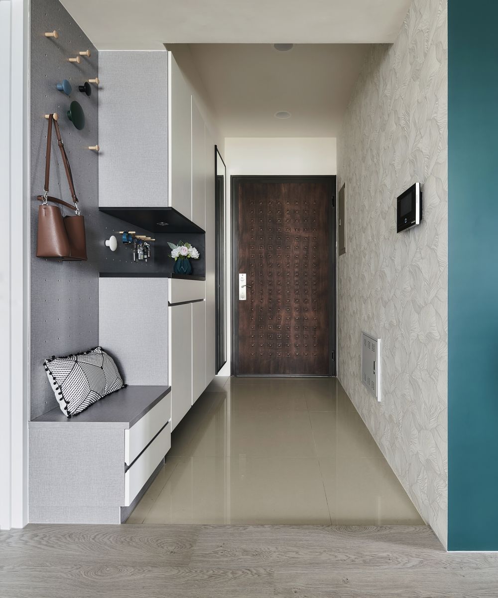 一體兩用「偷空間」！豐富多元美感機能 打造25坪美術老師文藝宅