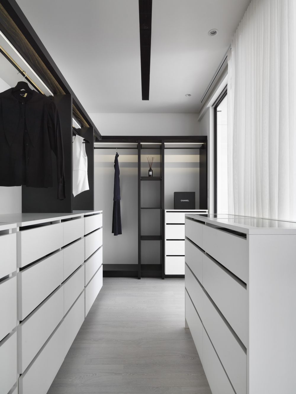 Way along the way | 台北T邸