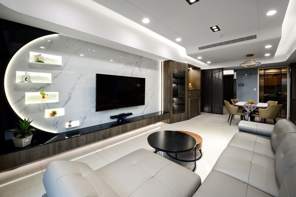 巧琢型塑沉毅格調