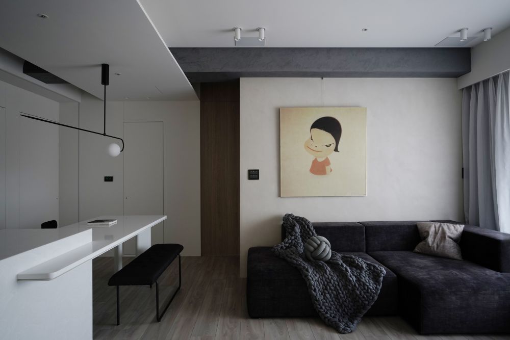 Grey whisper 灰絮語