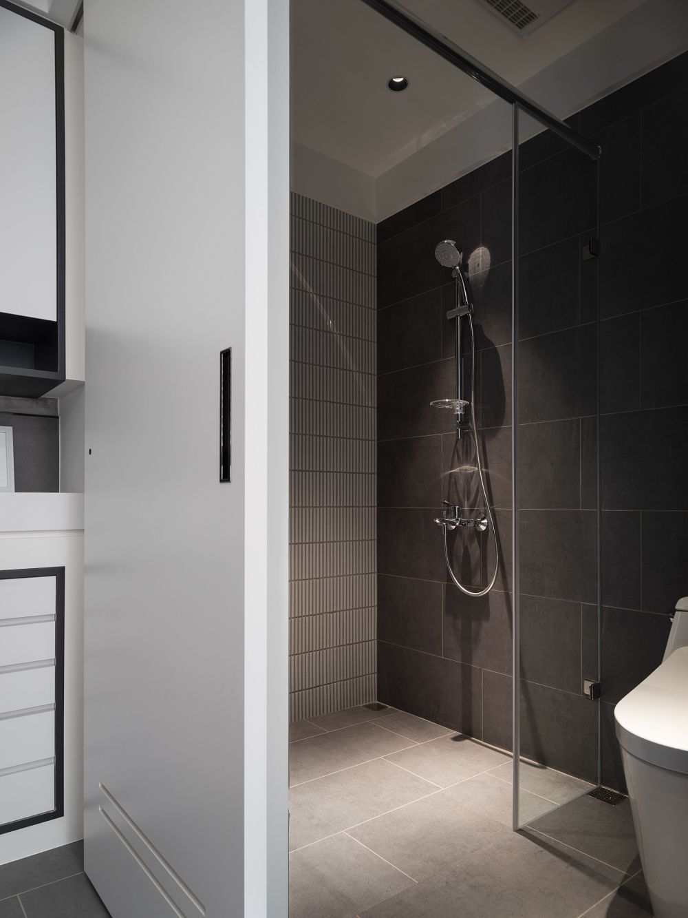 泥爪子｜Dirty Paws