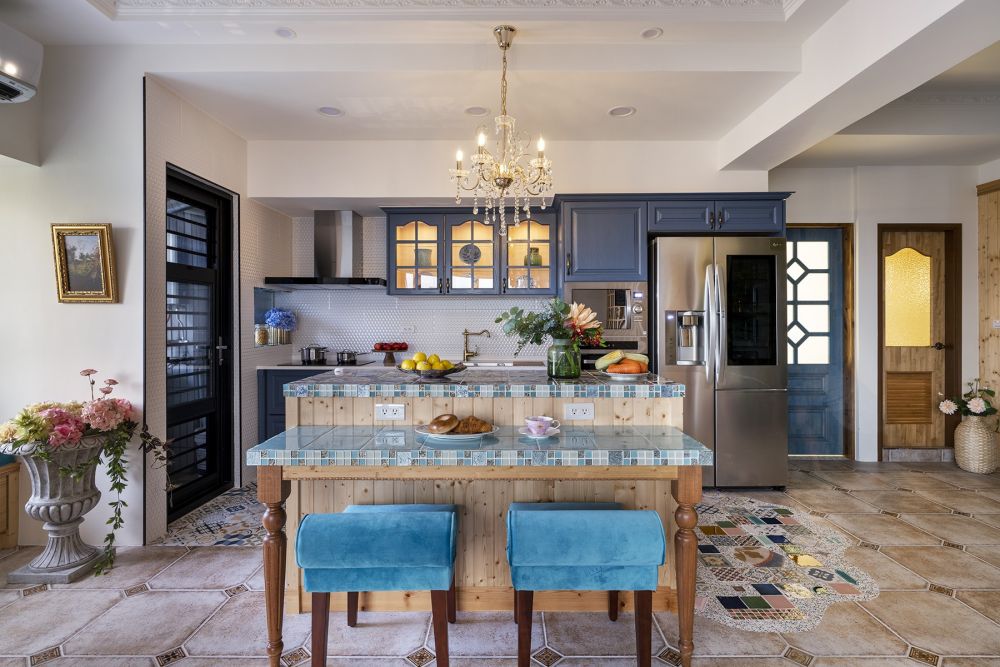 琢之豐，寓邸心宸