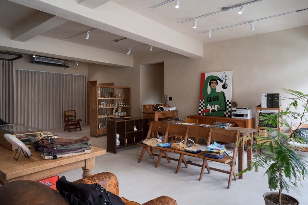 GROOVY STORE