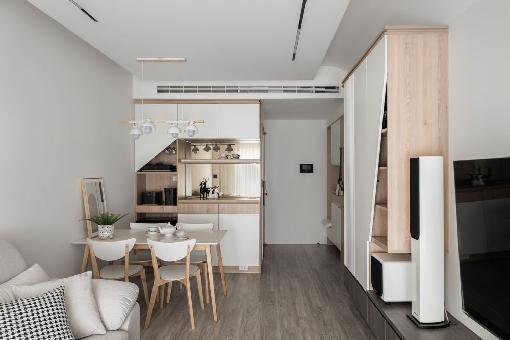 以豐富層次疊遞多元混搭風