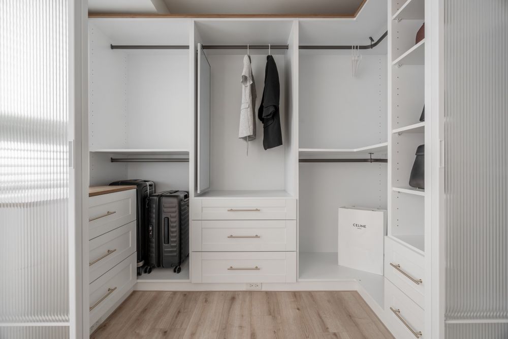 17坪極簡清新中古宅