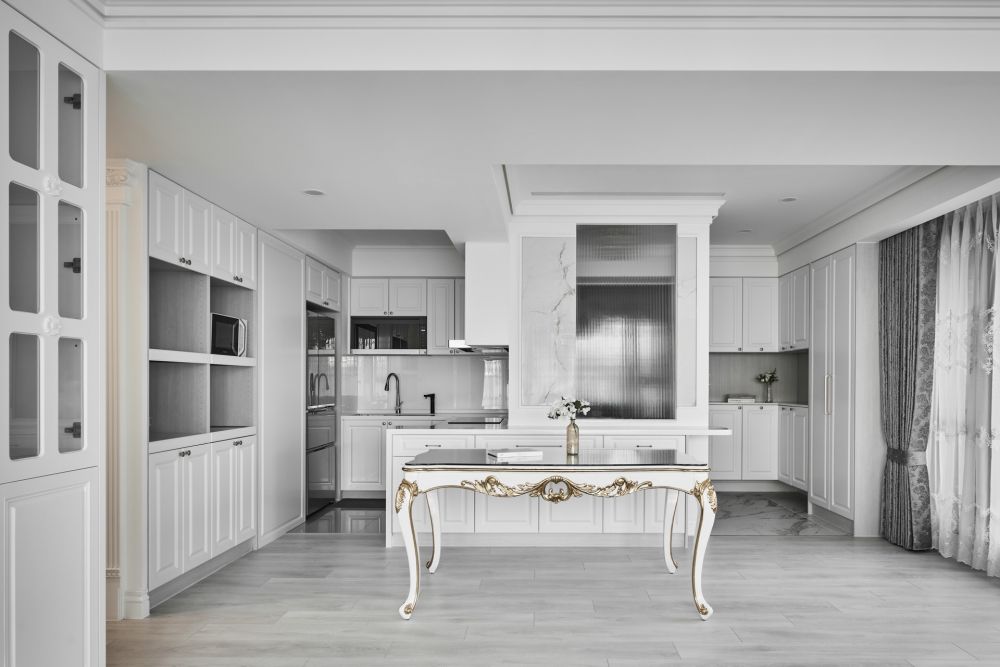 典雅・柔暄・輝映 新古典 新成屋