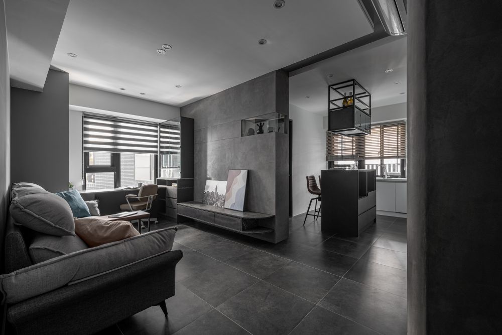 寒暄之境。Leung house。