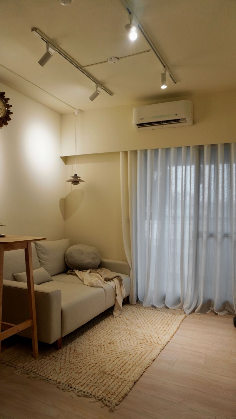 台中南區|MINIIMALIST'S WHITE 漾白簡約