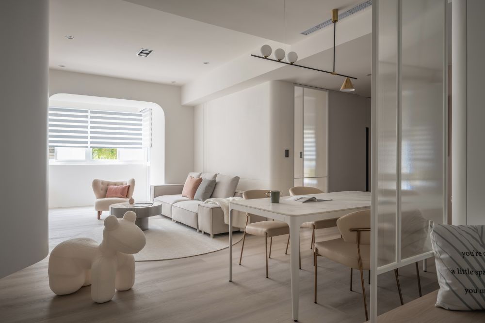 餘暖 · 30坪 · 淡雅白色系北歐宅