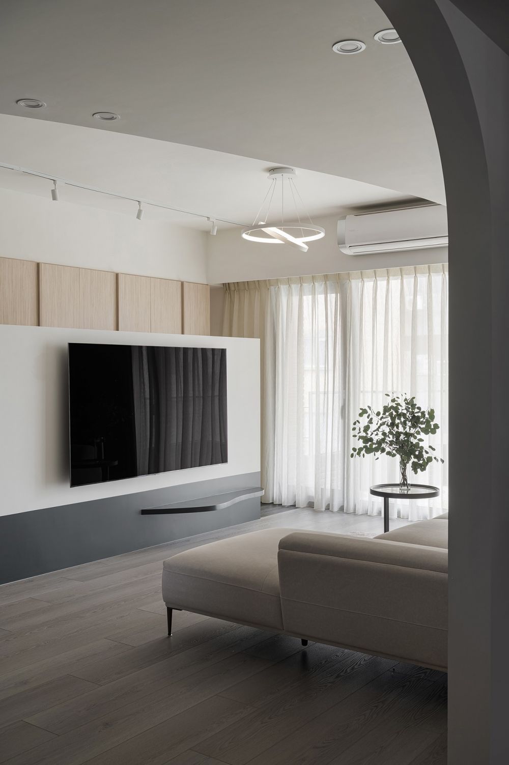 一道柔美的弧·印出優雅