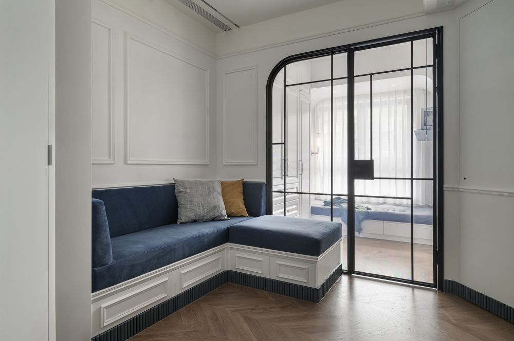 密隱藍調 Hidden in Indigo.