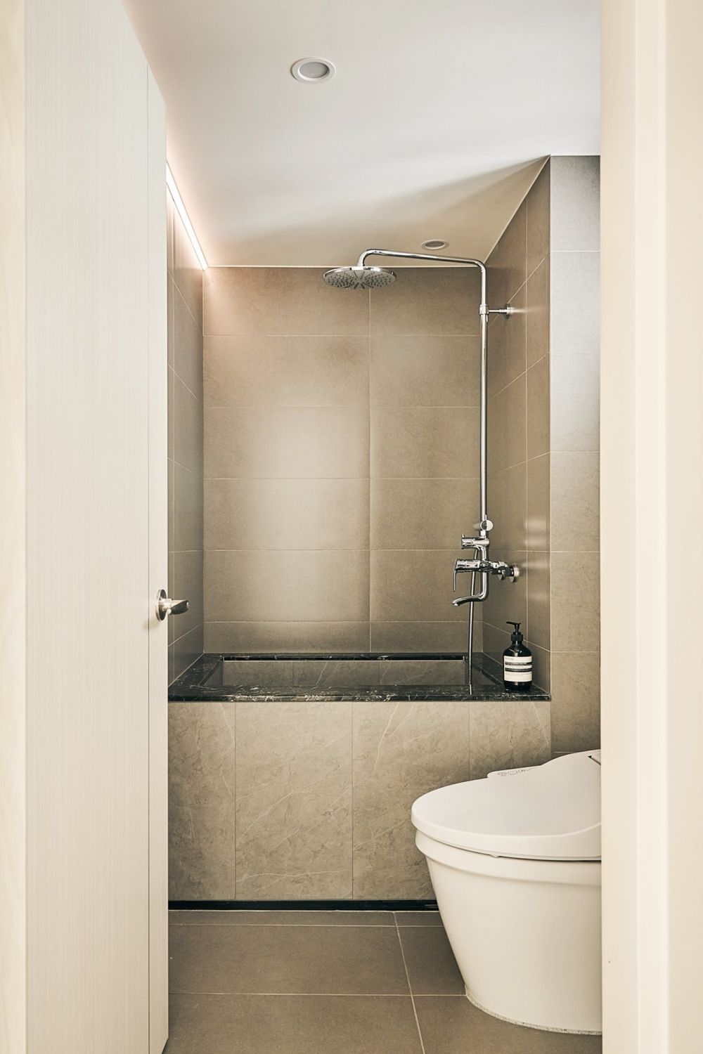 沐暮—日式侘寂風禪意居所 台中藏富滿滿H宅