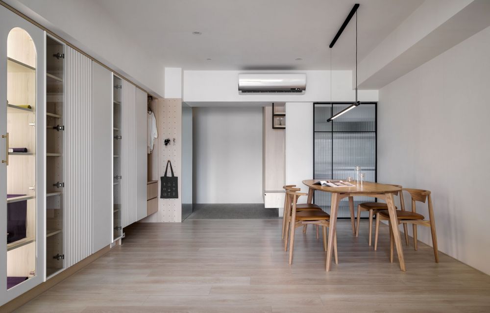 時光的蛻變：北歐風格與俐落線條共築現代簡約家