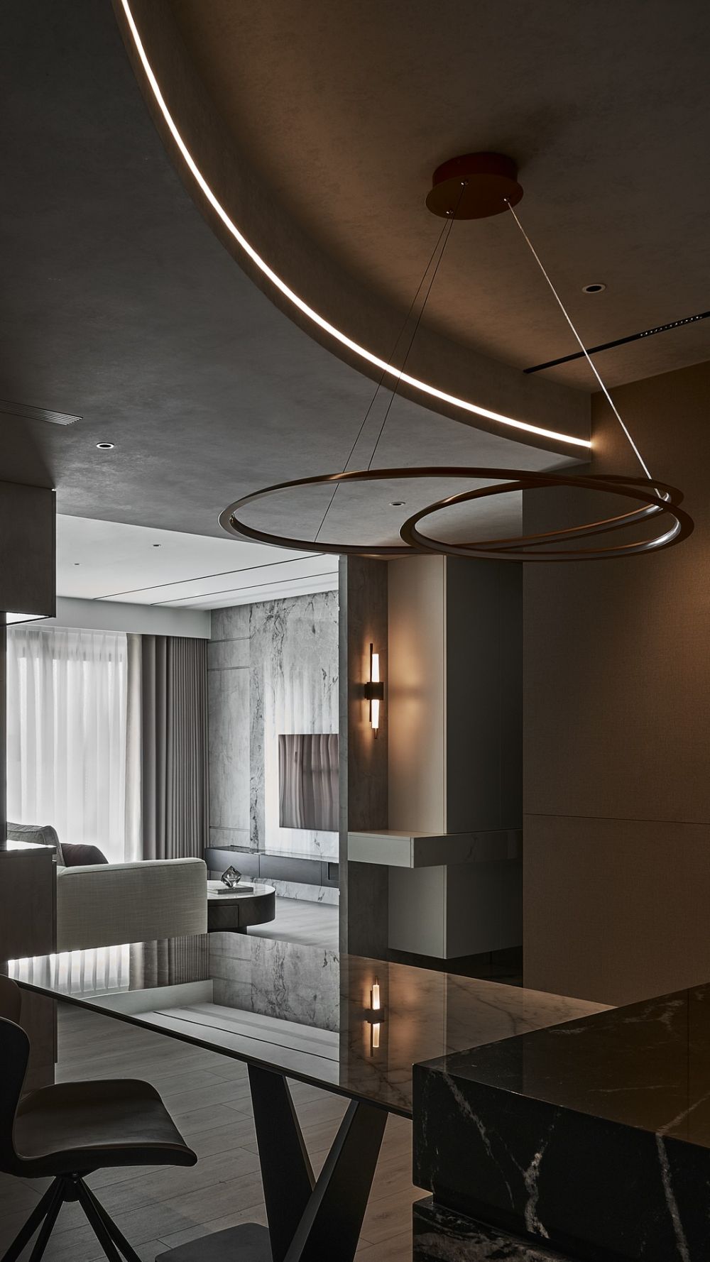 沈穩・雅逸・醇厚