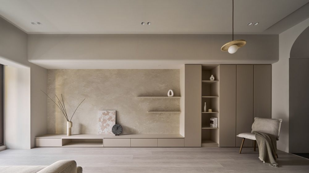 新北新莊｜奶茶色迷霧中夢遊 18坪奶油侘寂宅