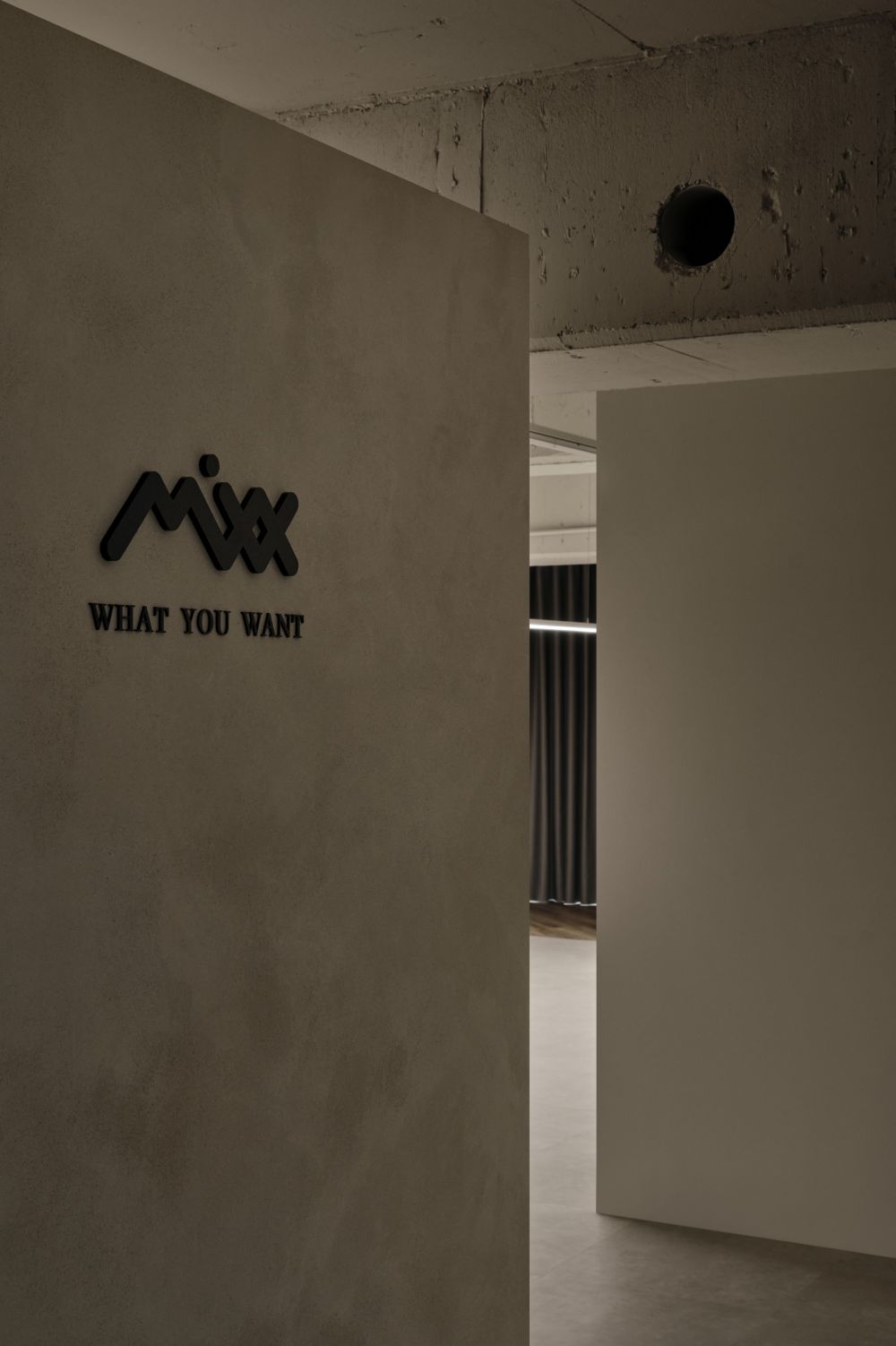 極簡與質樸的交融 MIXX中山辦公室
