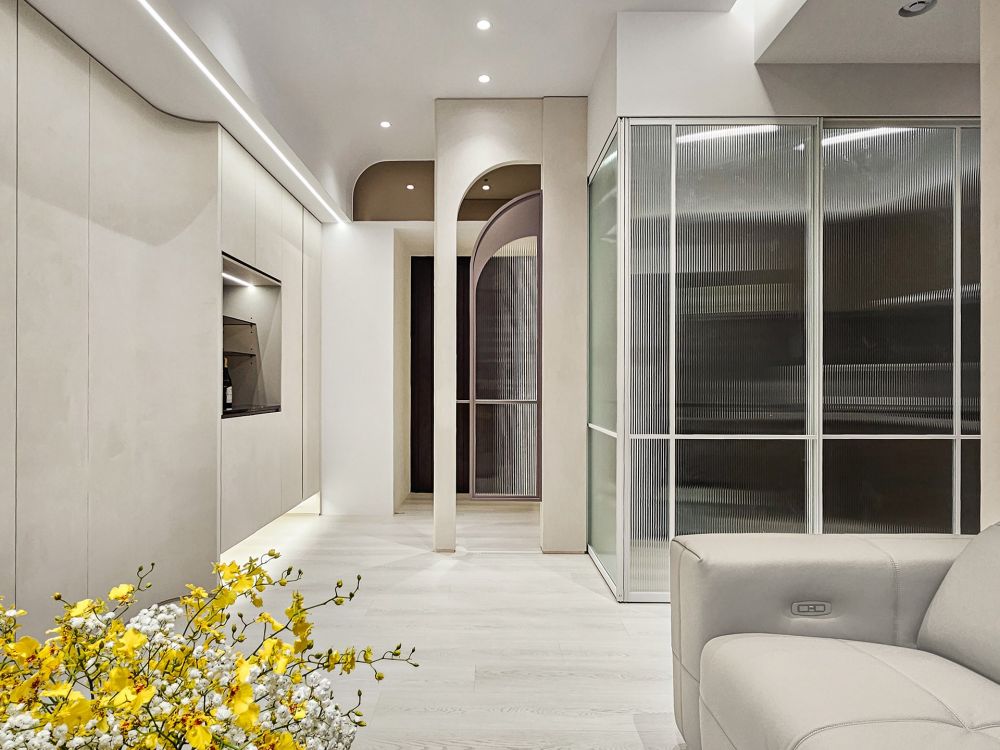 輕。曦 Light。Sun