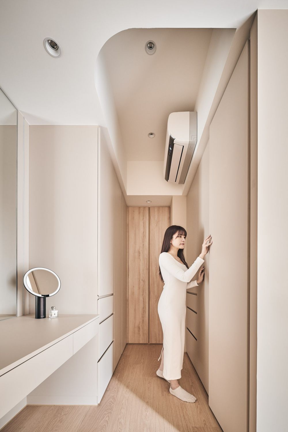 台北中山｜奶油色隧道裡捉迷藏 33坪簡約奶油宅