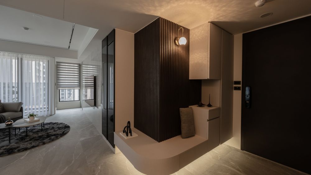 簡約線條、純粹色彩、溫暖燈光，打造38坪質感沉穩現代宅！