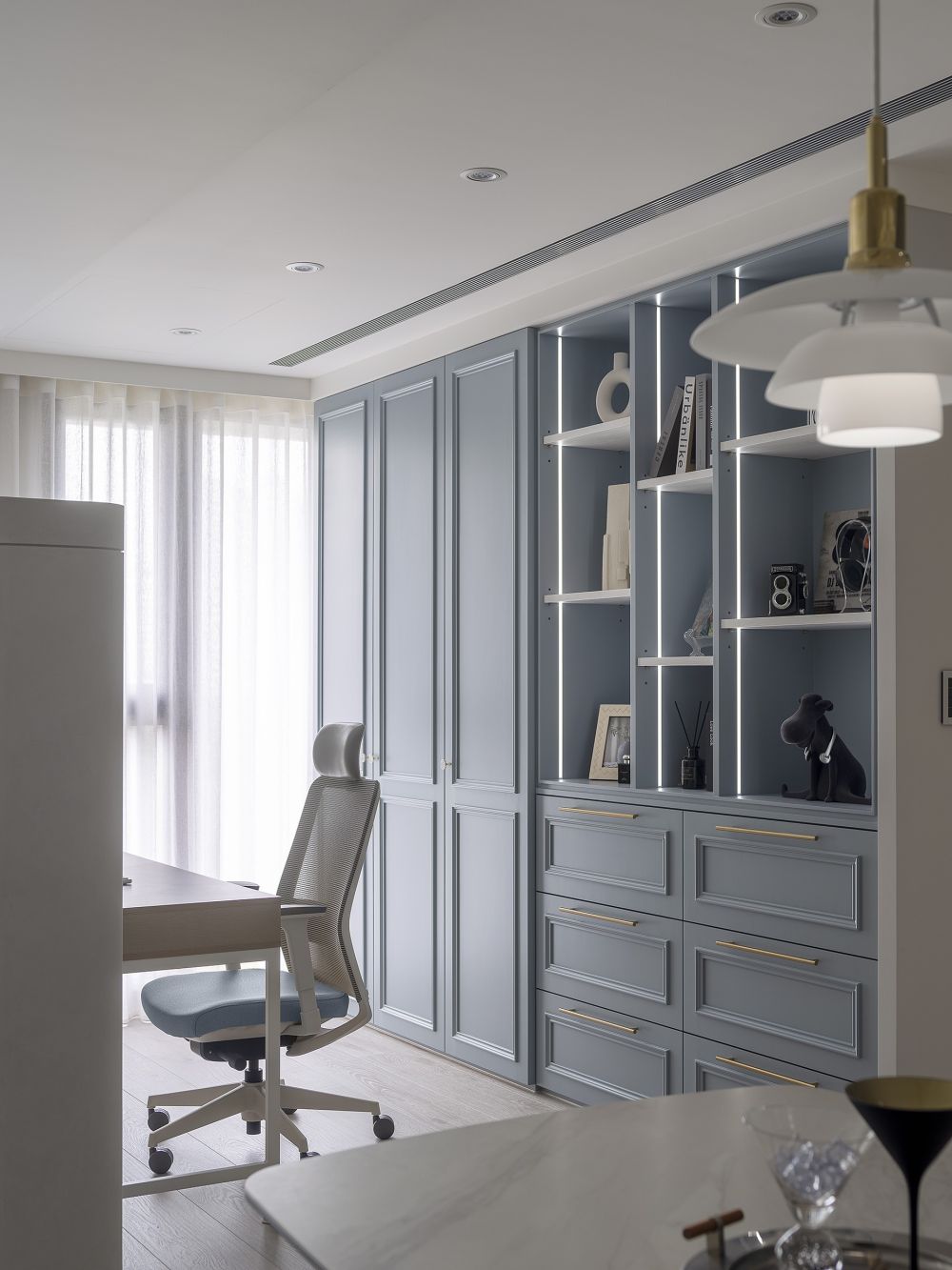 霧藍微光. 靜謐美式