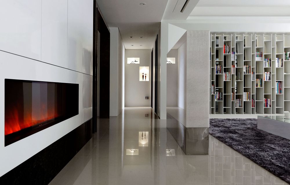 Axis 變軸 •白色融合