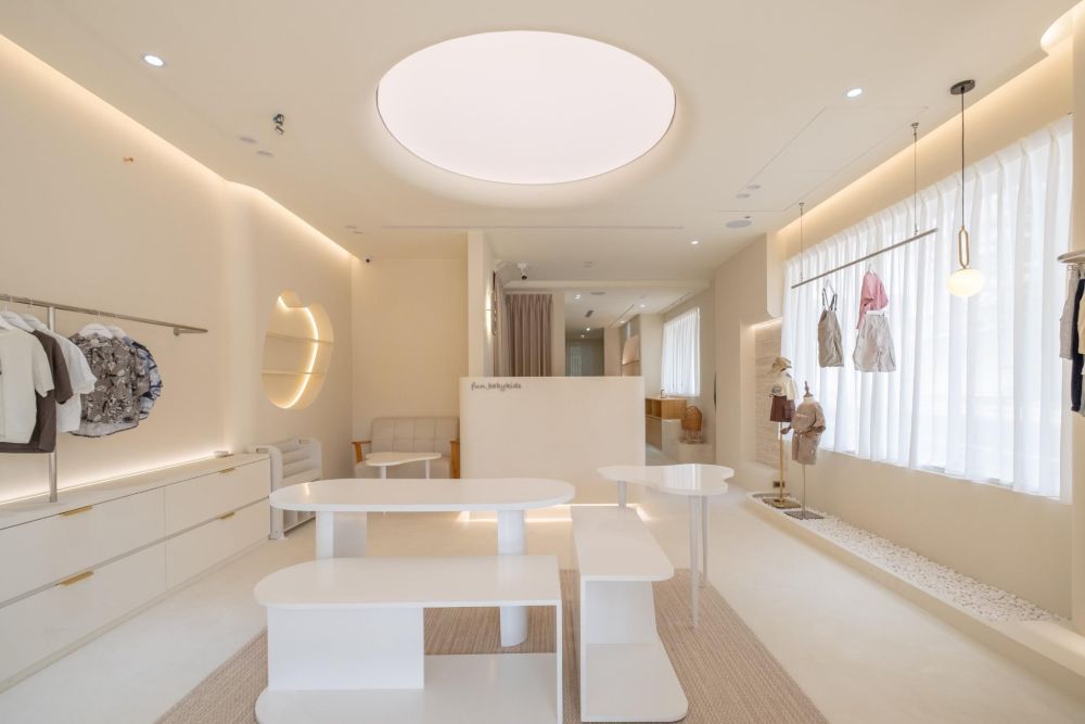 法式奶油童裝店