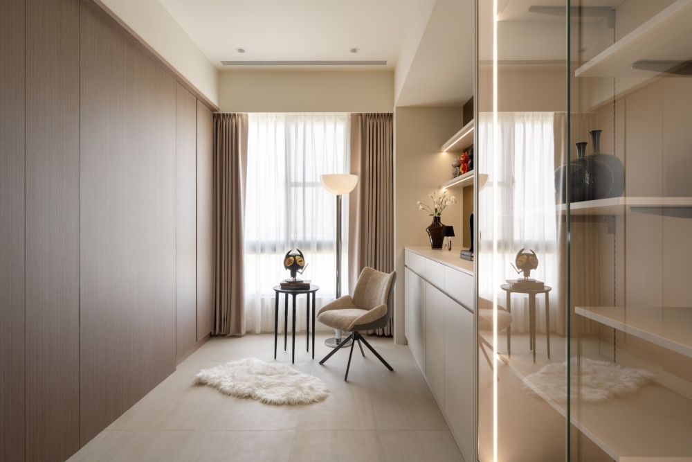 石墨風藏 Graphite Serenity