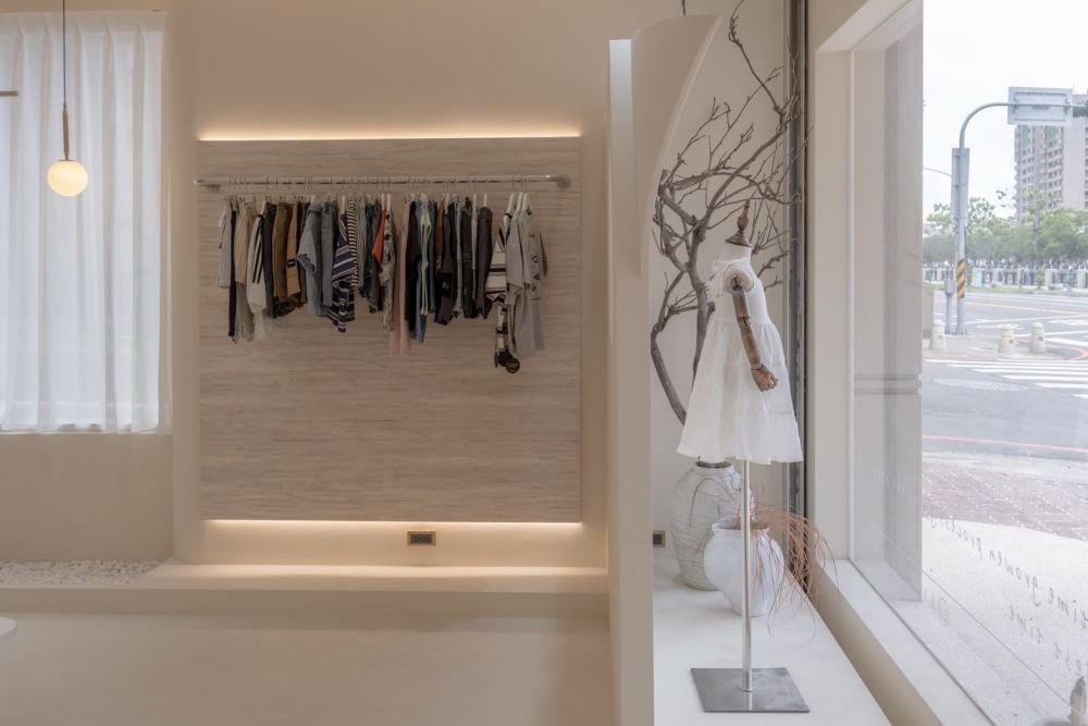 法式奶油童裝店