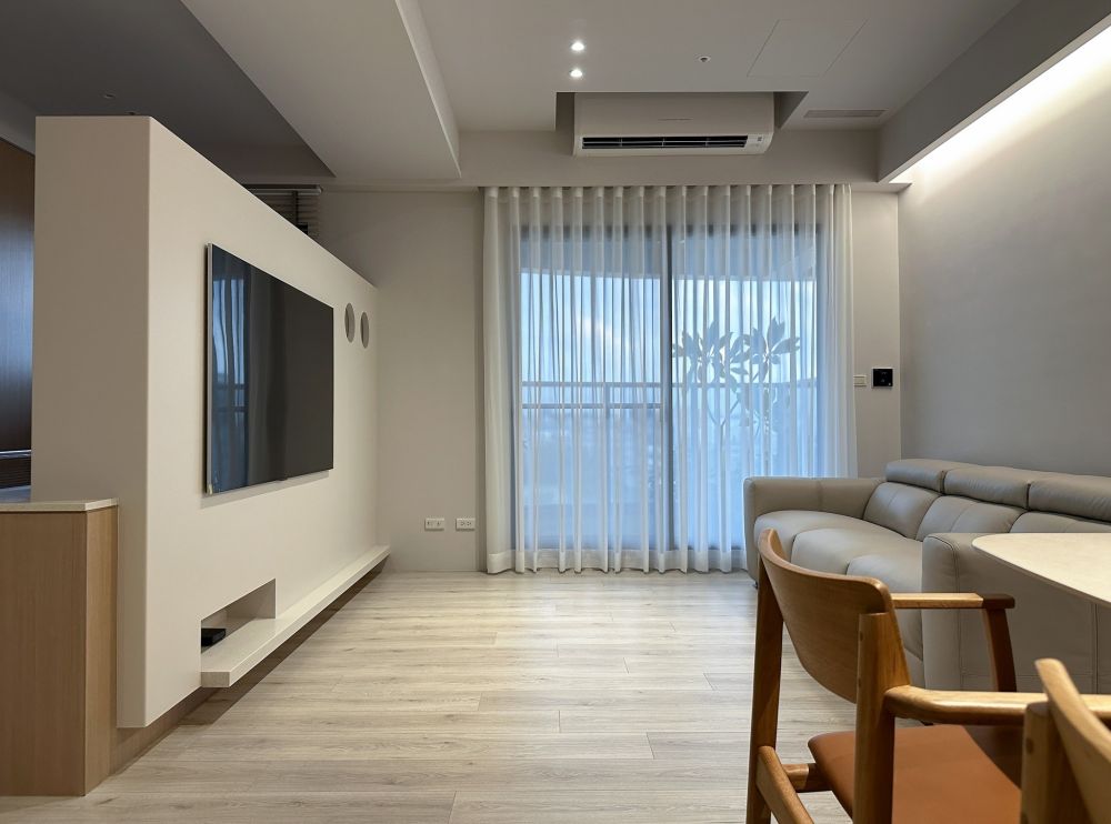 高雄。泰緯皇居