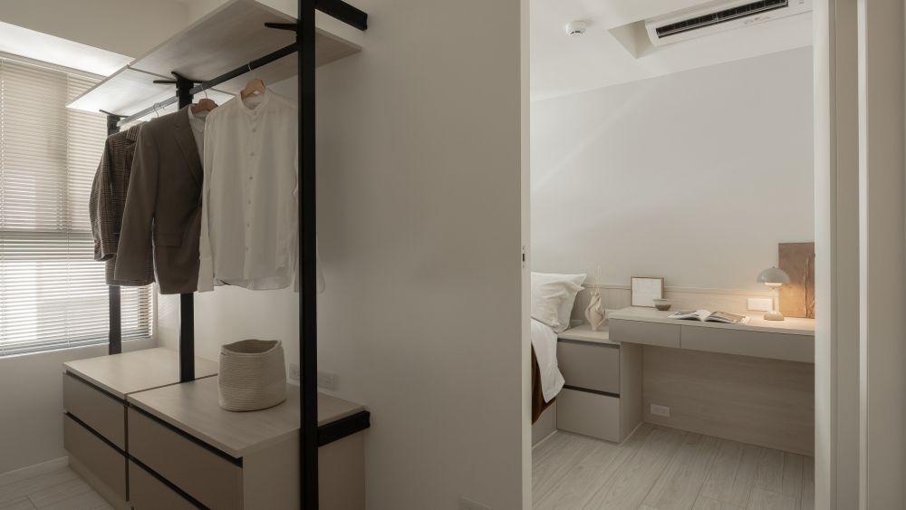 15坪北歐宅的系統櫃「隱形」收納術，空間感與實用性兼具！