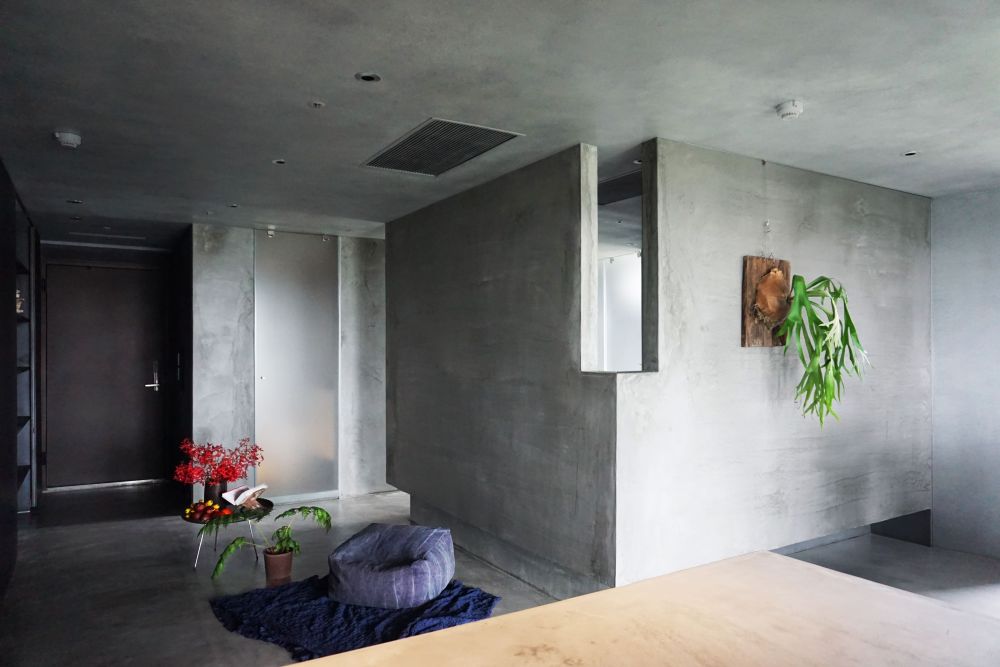 J House