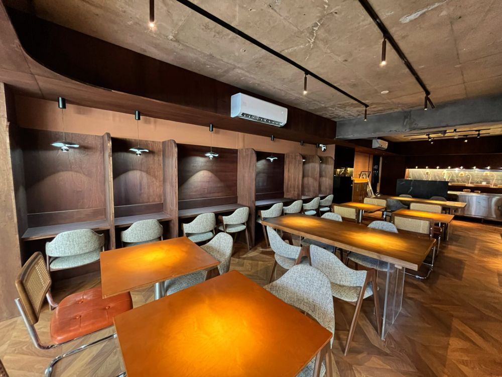 木隱之間 Between Woods &amp; Light